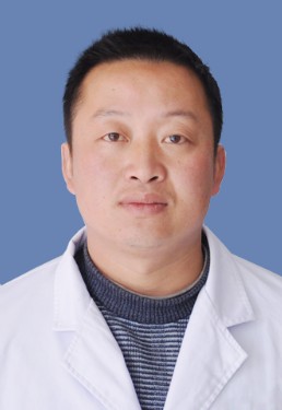 姚遠(yuǎn)清   泌尿胸外科副主任  副主任醫(yī)師.jpg